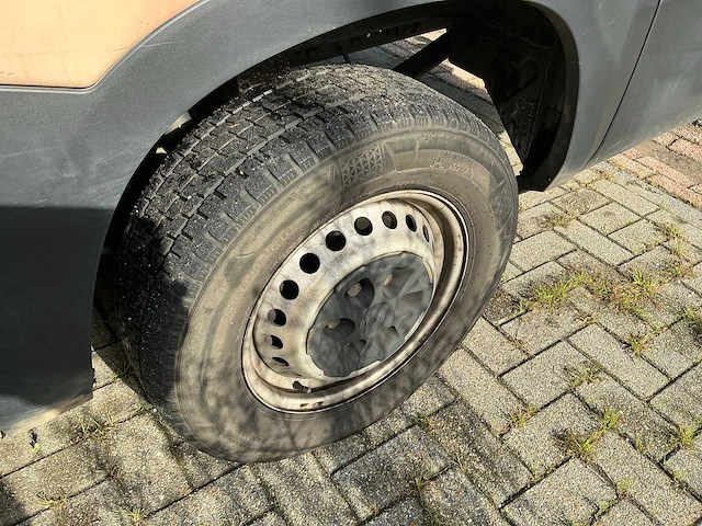 Iveco daily 35s15v 2.3 352 h2 l bedrijfswagen - afbeelding 2 van  20