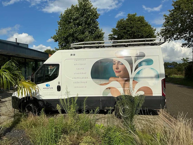 Iveco daily 35s15v 2.3 352 h2 l bedrijfswagen - afbeelding 13 van  20