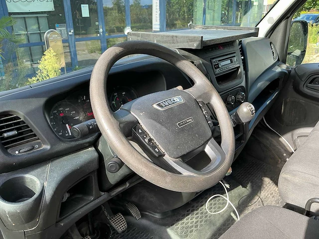 Iveco daily 35s15v 2.3 352 h2 l bedrijfswagen - afbeelding 9 van  20