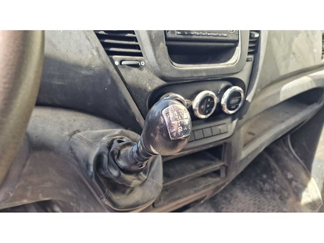 Iveco daily 35s16v 2.3 352 h2 | v-625-zd - afbeelding 20 van  25