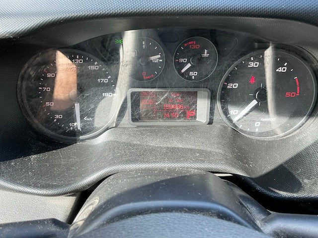 Iveco daily 35s16v 2.3 352 h3 l bedrijfswagen - afbeelding 9 van  17