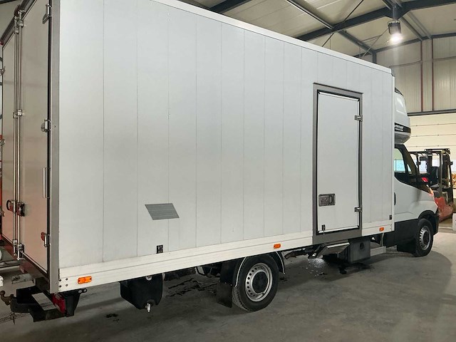 Iveco daily 35s18v 3.0 410 h3 bedrijfswagen - afbeelding 6 van  46