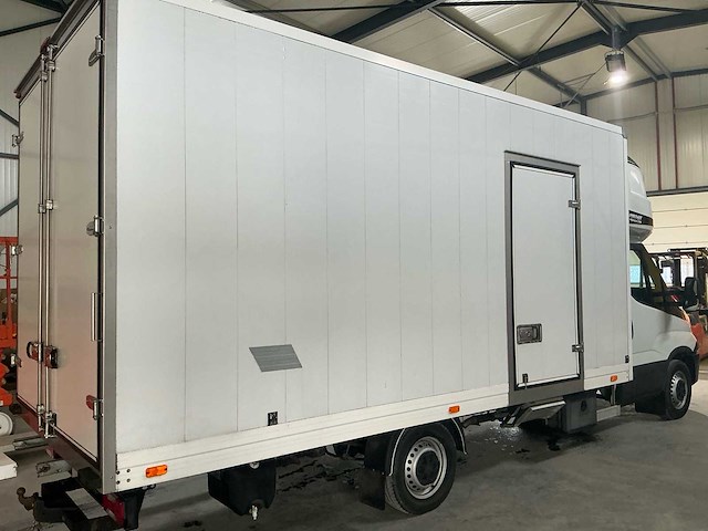 Iveco daily 35s18v 3.0 410 h3 bedrijfswagen - afbeelding 7 van  46