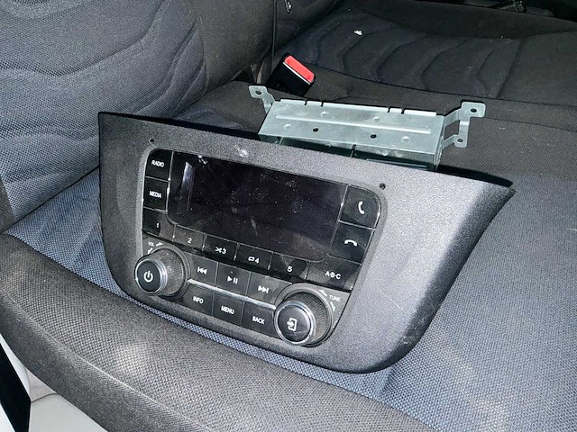 Iveco daily 35s18v 3.0 410 h3 bedrijfswagen - afbeelding 12 van  46