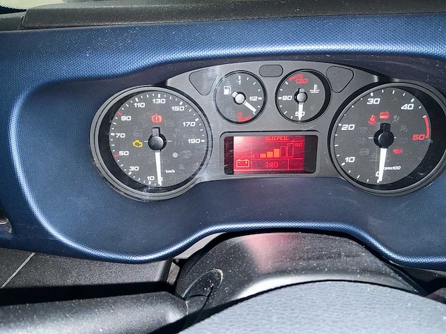 Iveco daily 35s18v 3.0 410 h3 bedrijfswagen - afbeelding 21 van  46