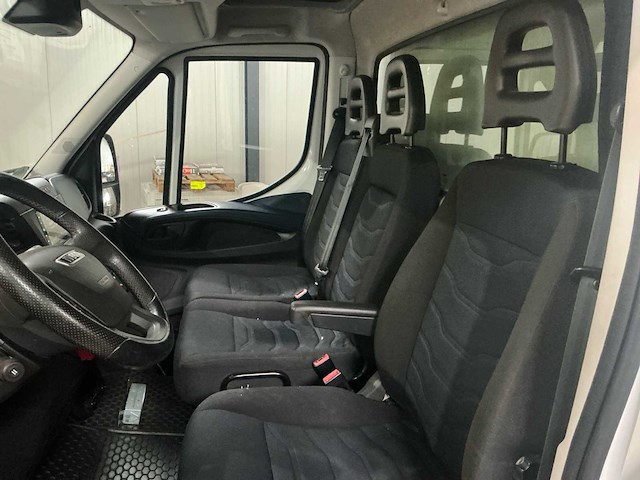 Iveco daily 35s18v 3.0 410 h3 bedrijfswagen - afbeelding 45 van  46