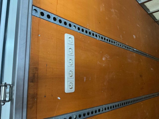 Iveco daily 35s18v 3.0 410 h3 bedrijfswagen - afbeelding 13 van  22