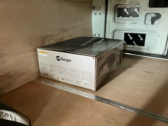 Iveco daily 40c11v 395 h2 l4 bedrijfswagen/camper - afbeelding 13 van  34