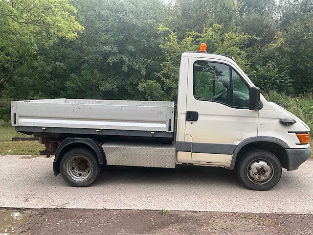 Iveco daily 40c13 300 bedrijfswagen - afbeelding 8 van  11