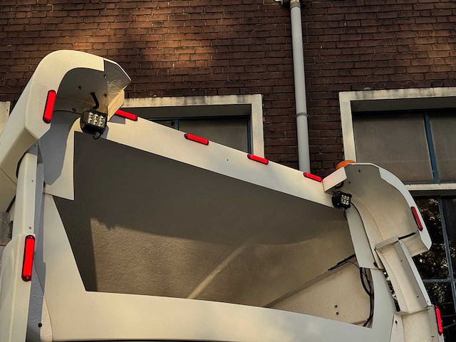 Iveco daily 40c17 3.0 375 170pk 2016, vs-281-h - afbeelding 40 van  48