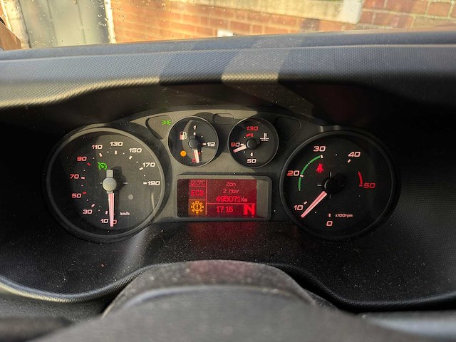 Iveco daily 40c17 3.0 375 170pk 2016, vs-281-h - afbeelding 36 van  47