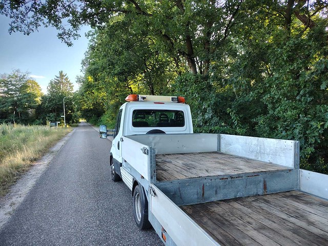Iveco daily 40c17 300 bedrijfswagen - afbeelding 8 van  16