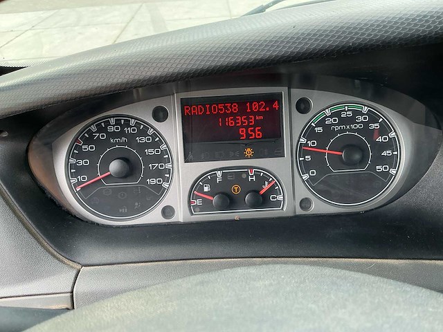 Iveco daily 40c18300 + veldhuizen oplegger - afbeelding 17 van  39