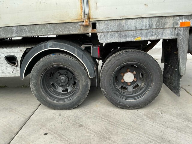 Iveco daily 40c18300 + veldhuizen oplegger - afbeelding 30 van  39