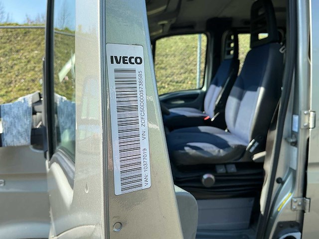 Iveco daily 50c18 dubbele cabine trekker (tr) -3,5t - 2008 - afbeelding 2 van  5