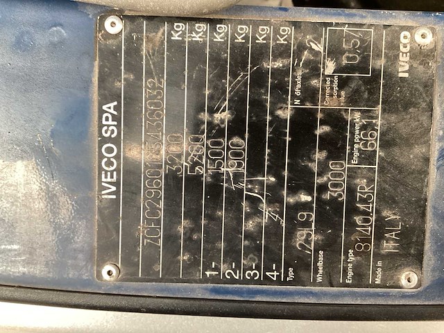 Iveco daily bedrijfswagen - afbeelding 2 van  12