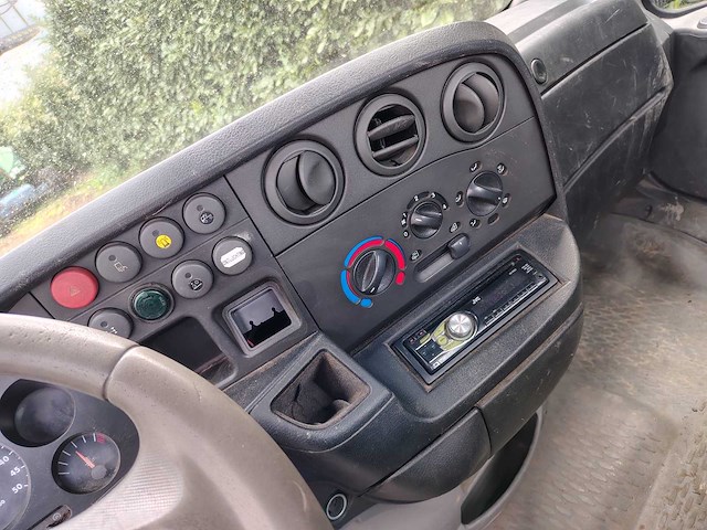 Iveco daily bedrijfswagen - afbeelding 4 van  15