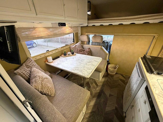 Iveco daily camper 2.5 turbo diesel s45 kampeerwagen niesmann & bischoff clou 4-tvf-30 - afbeelding 4 van  36