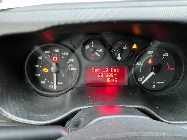 Iveco daily (marktkraam) - bedrijfswagen - afbeelding 3 van  23