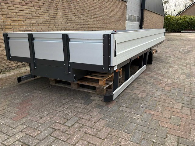 Iveco daily scattolini open laadbak 4922x2130mm - afbeelding 10 van  17