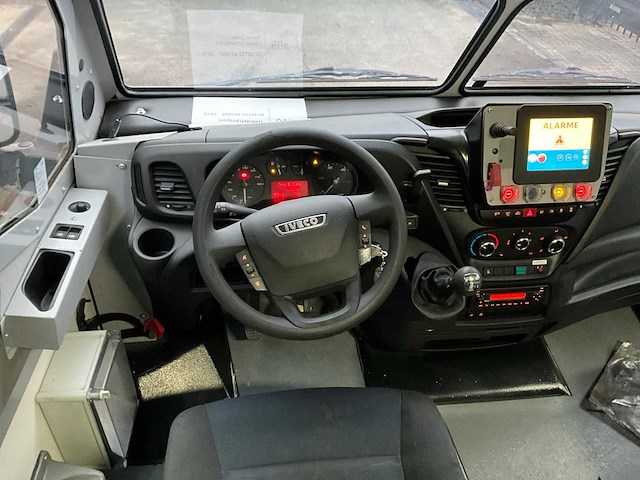 Iveco daily waardetransport - bedrijfswagen - afbeelding 4 van  19