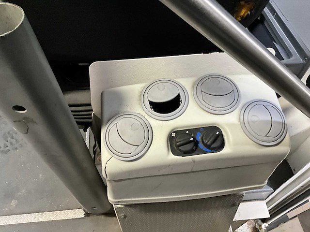 Iveco daily waardetransport - bedrijfswagen - afbeelding 9 van  19