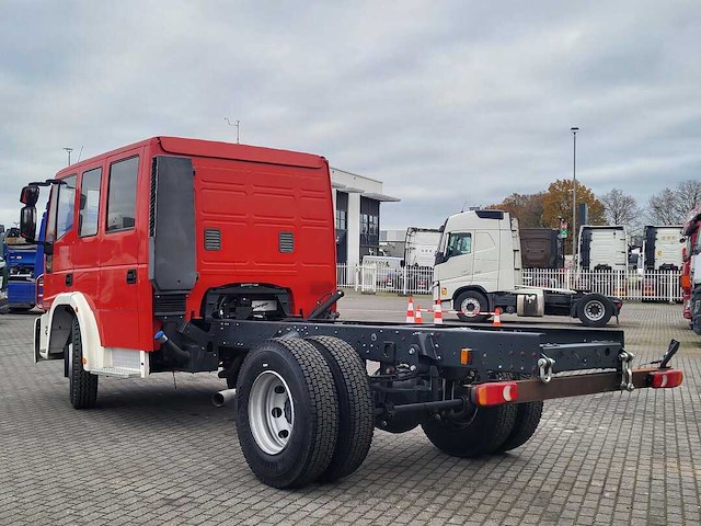 Iveco eurocargo 160e300 crewcab doka - chassis truck / fire fighting trucks - afbeelding 12 van  27