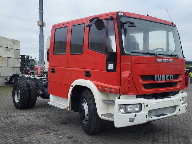 Iveco eurocargo 160e300 crewcab doka - chassis truck / fire fighting trucks - afbeelding 21 van  27