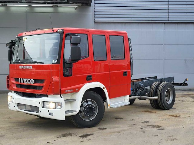 Iveco eurocargo 160e300 crewcab doka - chassis truck / fire fighting trucks - afbeelding 1 van  29