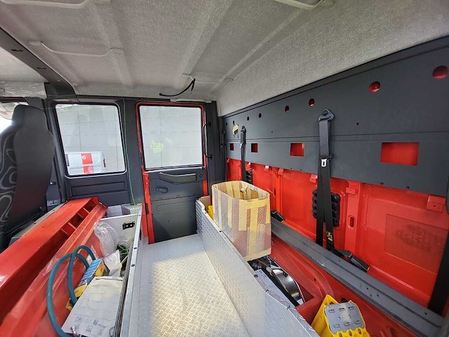 Iveco eurocargo 160e300 crewcab doka - chassis truck / fire fighting trucks - afbeelding 16 van  29