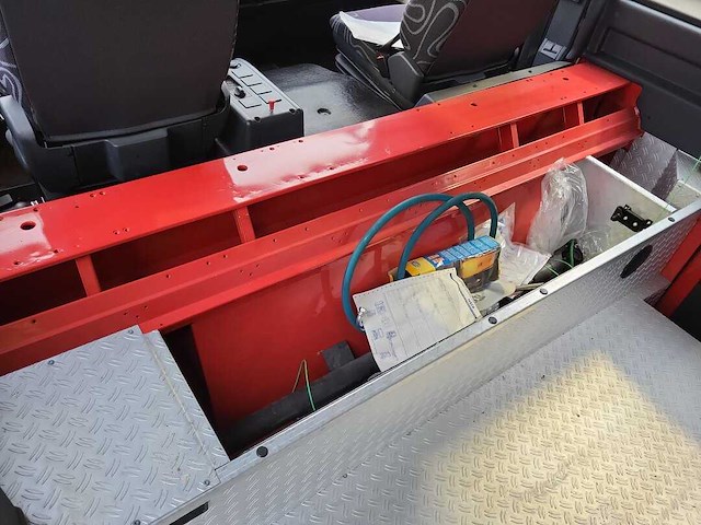 Iveco eurocargo 160e300 crewcab doka - chassis truck / fire fighting trucks - afbeelding 24 van  29