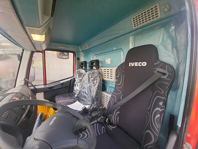 Iveco eurocargo 160e320 - chassis truck / fire fighting trucks - afbeelding 7 van  13