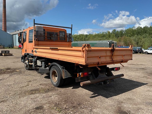 Iveco eurocargo m812 vrachtwagen - afbeelding 2 van  19