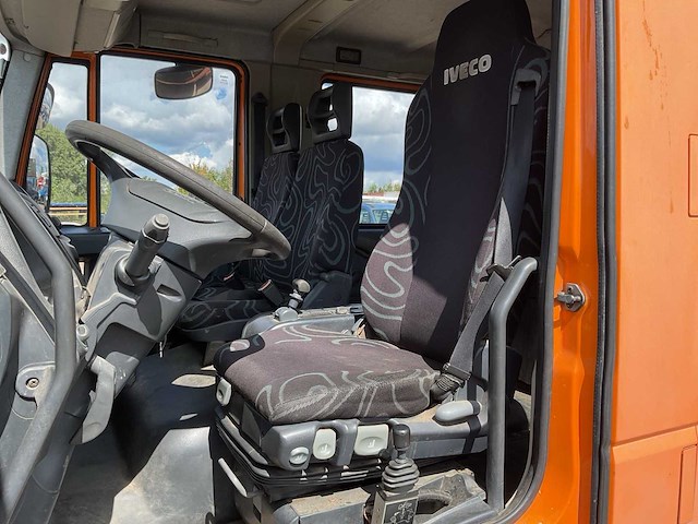 Iveco eurocargo m812 vrachtwagen - afbeelding 5 van  19