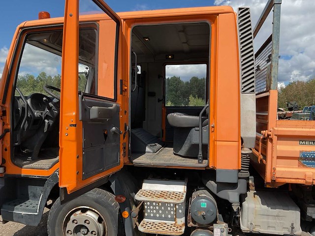 Iveco eurocargo m812 vrachtwagen - afbeelding 10 van  19
