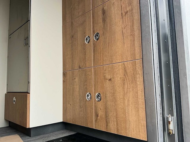 Iveco ml135e18w volledig professioneel opgebouwde expeditie-/overlandtruck/camper - afbeelding 169 van  185