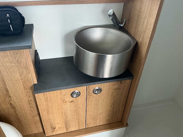 Iveco ml135e18w volledig professioneel opgebouwde expeditie-/overlandtruck/camper - afbeelding 176 van  185