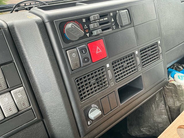 Iveco ml135e18w volledig professioneel opgebouwde expeditie-/overlandtruck/camper - afbeelding 158 van  185