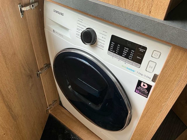 Iveco ml135e18w volledig professioneel opgebouwde expeditie-/overlandtruck/camper - afbeelding 3 van  119