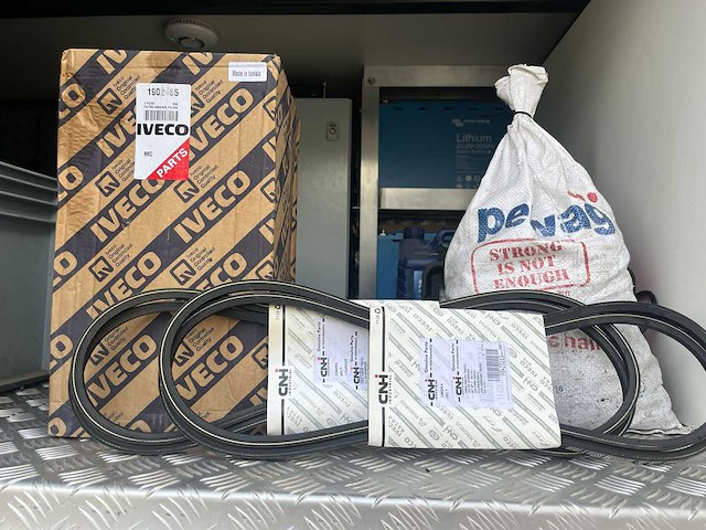 Iveco ml135e18w volledig professioneel opgebouwde expeditie-/overlandtruck/camper - afbeelding 46 van  119