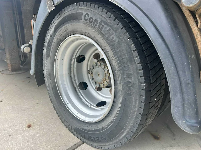 Iveco ml90e18/p bedrijfswagen met verkoopwagen - afbeelding 14 van  30