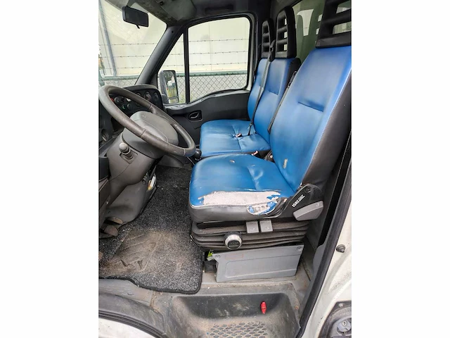 Iveco p33-1 daily be combi clixtar bedrijfswagen - afbeelding 2 van  12