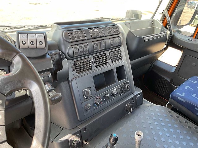 Iveco trakker 360 vrachtwagen - afbeelding 7 van  30