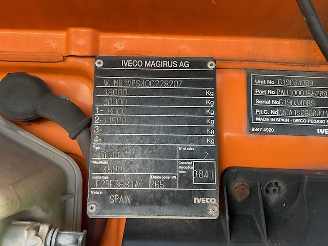 Iveco trakker 360 vrachtwagen - afbeelding 24 van  30
