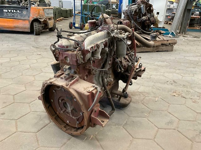 Iveco turbo dieselmotor - afbeelding 1 van  10