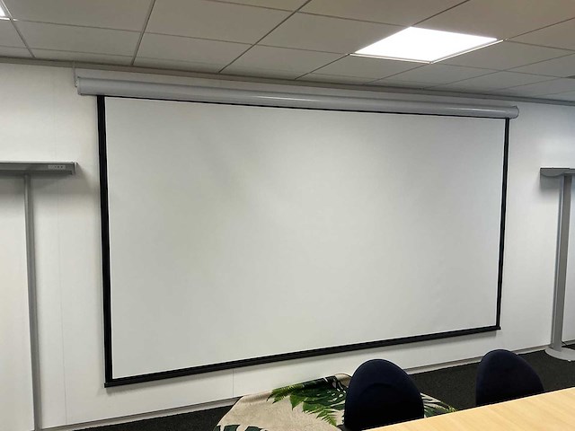 Ivisions - projectiescherm - afbeelding 1 van  4