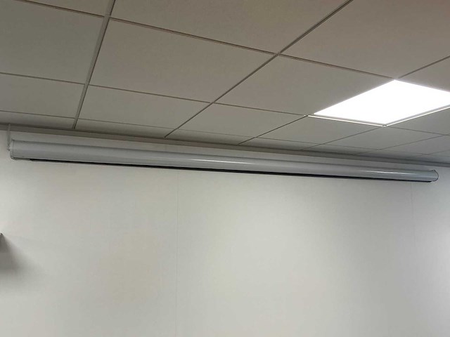 Ivisions - projectiescherm - afbeelding 3 van  4