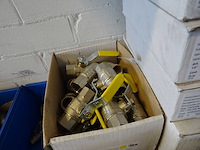 Ivr - partij gaskogelkranen en instelkranen - afbeelding 7 van  9
