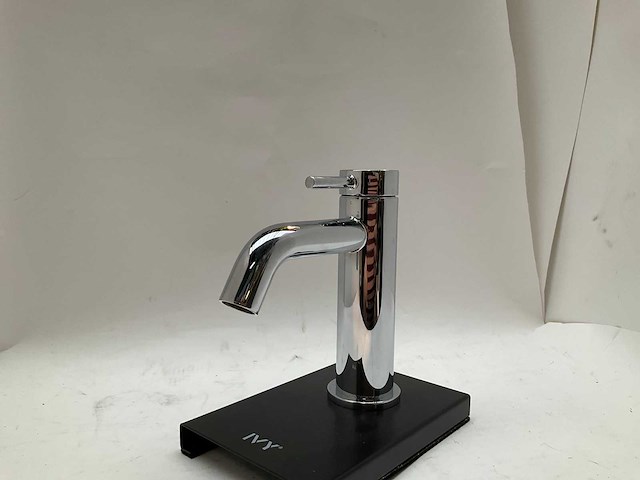 Ivy bond wastafelkraan laag model chroom - afbeelding 2 van  6