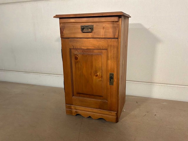 Ivy nachtkastje - afbeelding 1 van  8